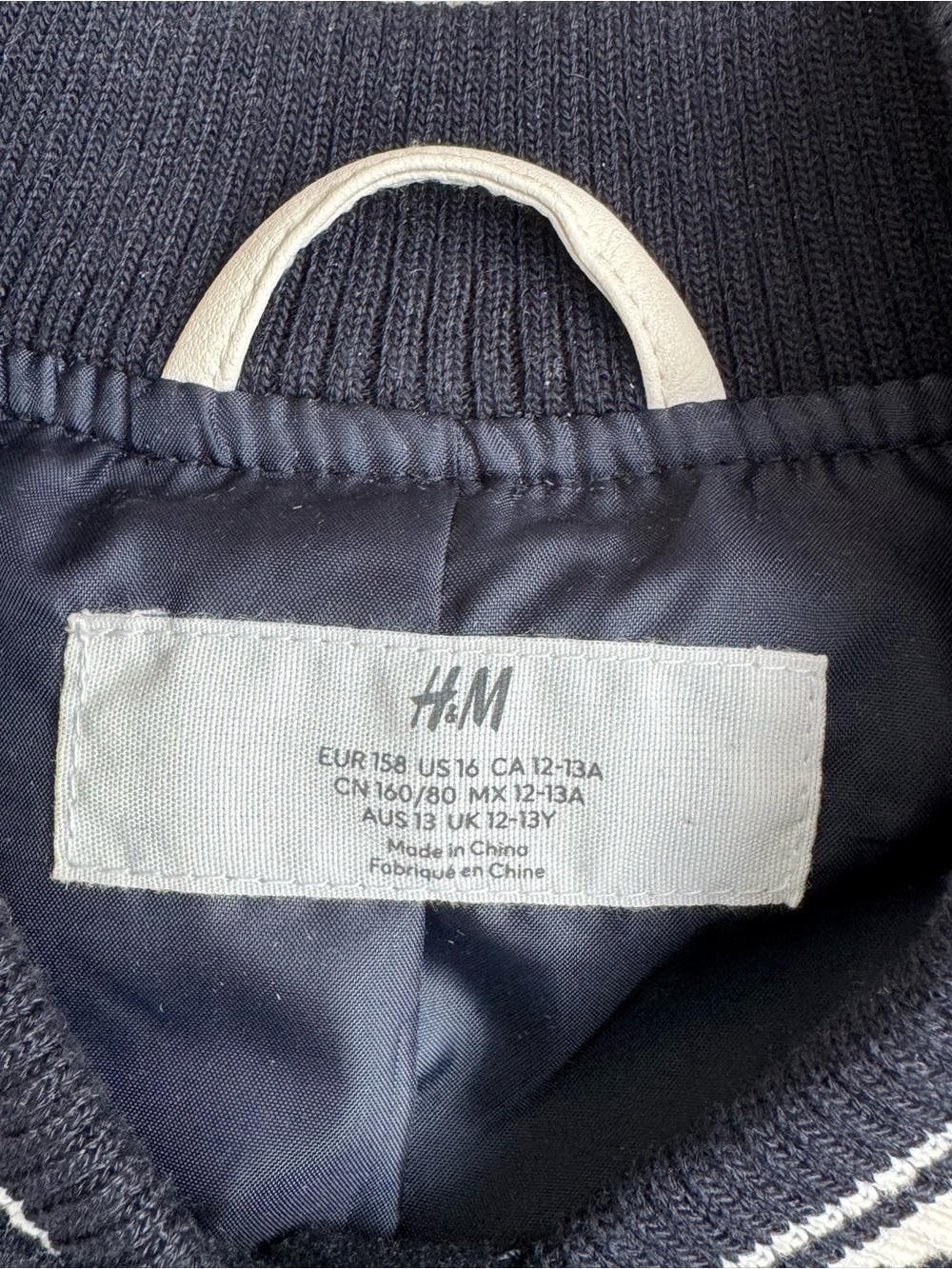 🔹 NWOT H&M Varsity Bomber Jacket Navy & White Size Small Medium - Picture 3 of 6